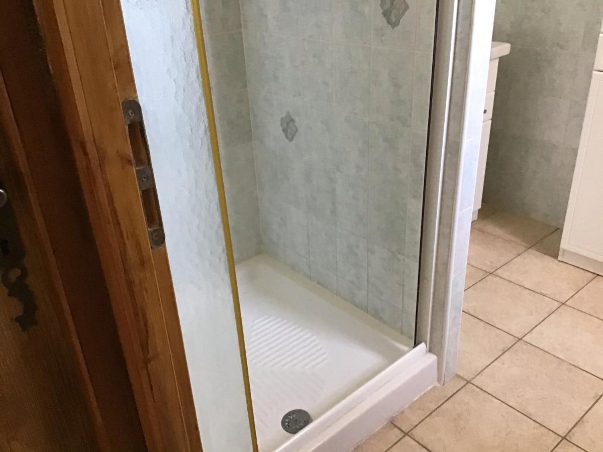 Gite Les Oliviers 10 Pers Piscine Au Calme 4 Etoiles Saint-Laurent-la-Vernède المظهر الخارجي الصورة